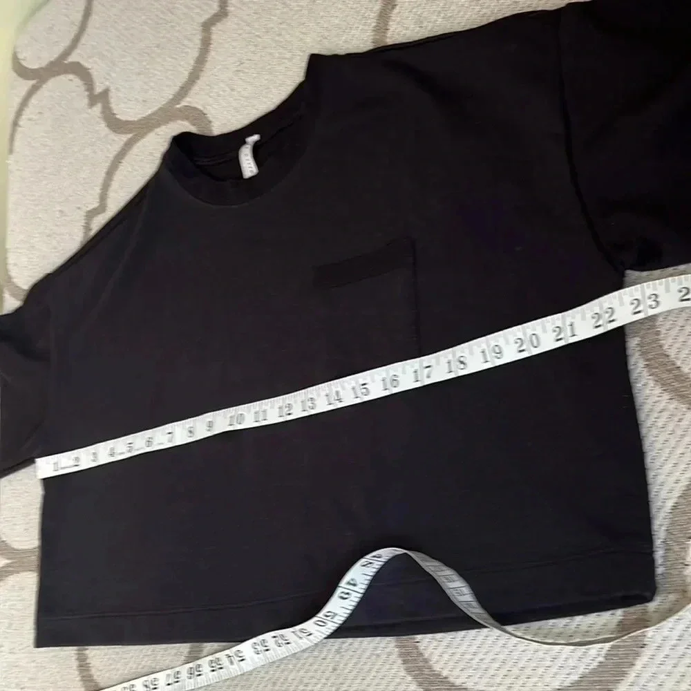 Free People Black Cropped Long-Sleeve Sweatshirt